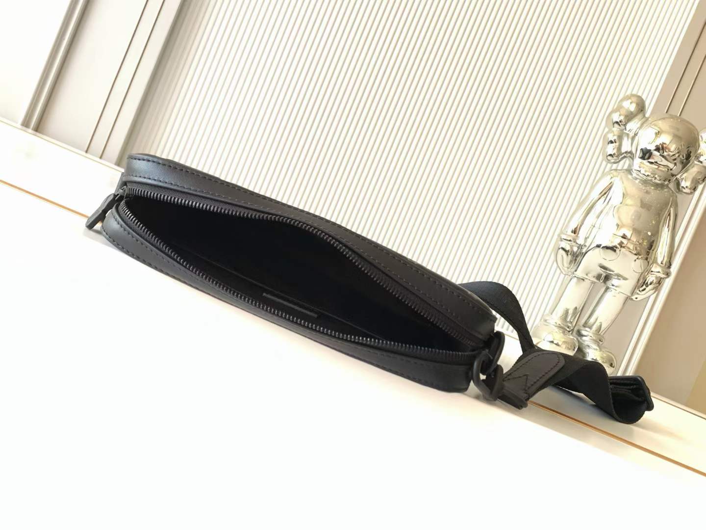 루이비통 M69827 6